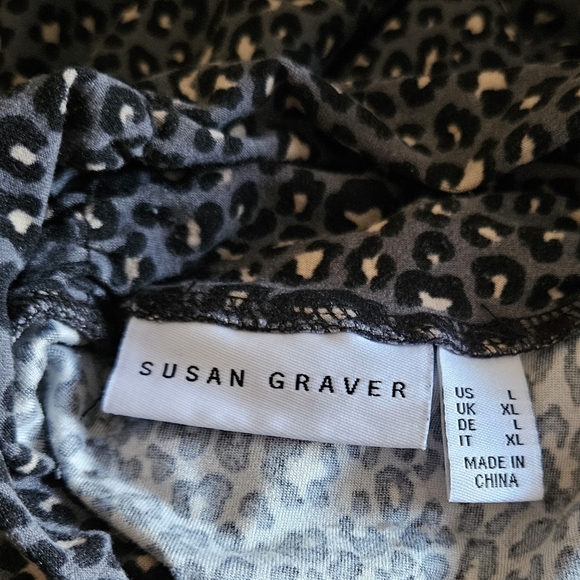 Susan Graver Grey Cheetah Print Top - Picture 8 of 8